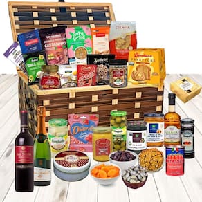 Cesta De Natal Premium Montecarlo 30 Itens - Natal 2024