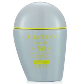Protetor solar Shiseido Sports BB SPF 50+ de cobertura média