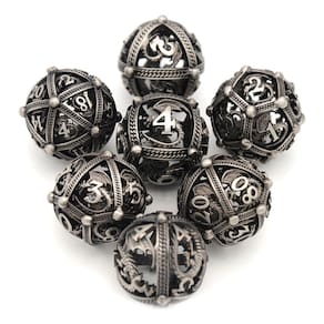 Acessórios de jogo de tabuleiro Metal Dice Chips para todas as idades