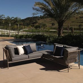 Conjunto Jardim e Varanda 2 Chaise 1 Puff 1 Mesinha Refúgio Cabecasa Madeiramadeira Champanhe/Cinza Mesclado