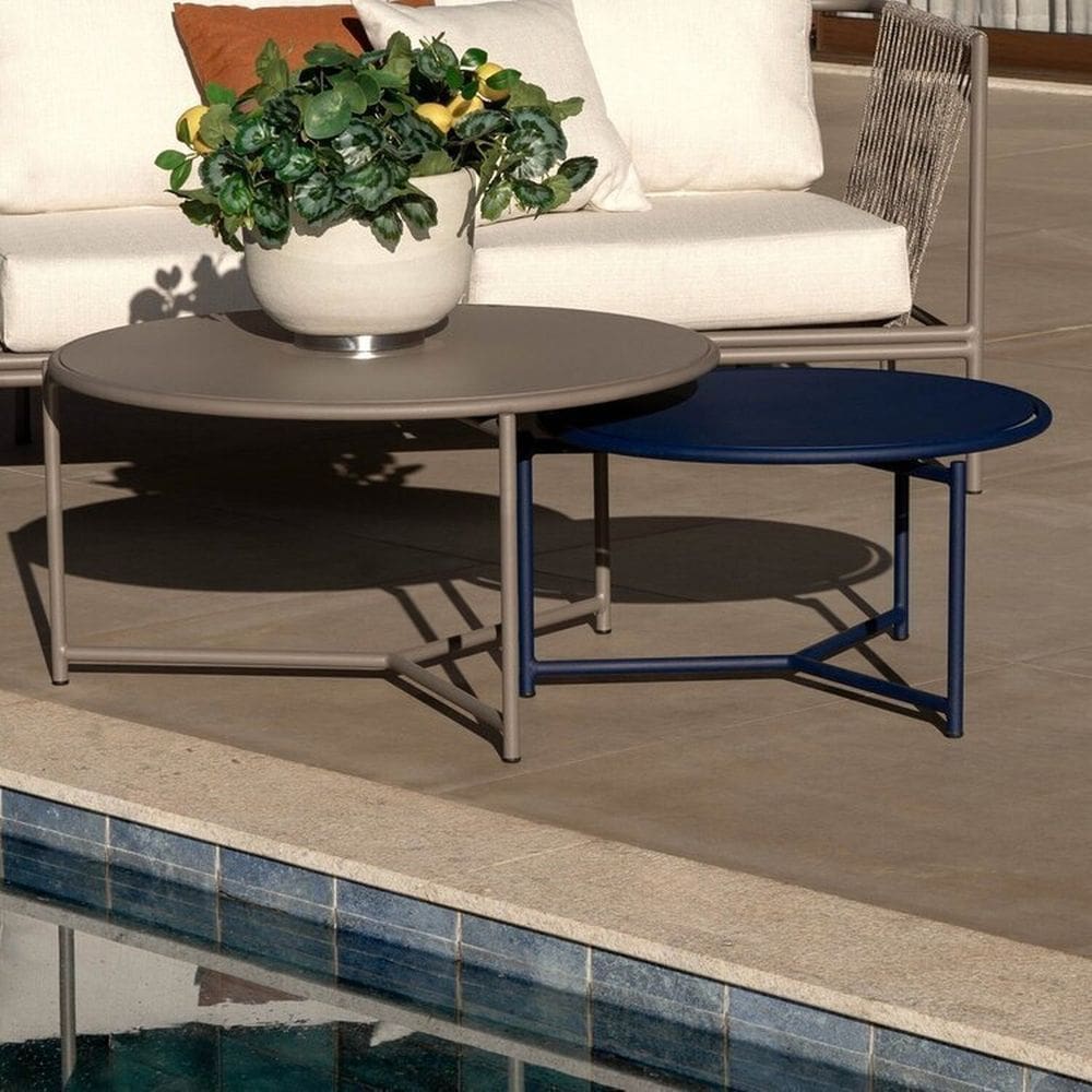 Conjunto Jardim e Varanda 1 Mesa Centro Baixa 1 Mesa Centro Alta Refúgio Cabecasa Madeiramadeira Champanhe/Azul Micro