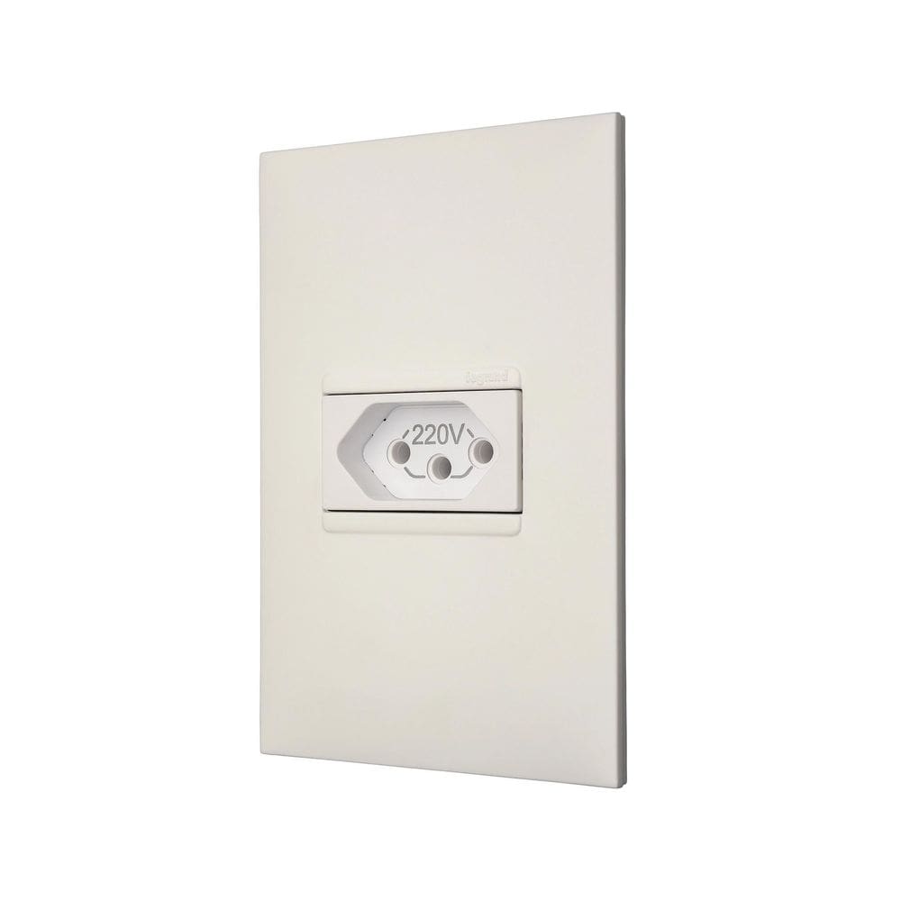 Tomada Pialplus+ Horizontal 20A 250V com Placa 4x2 Pol. Bc