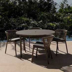 Conjunto Jardim e Varanda 1 Mesa Redonda 130cm 4 Cadeiras sem Braços Refúgio Cabecasa Madeiramadeira Champanhe/Cinza Mesclado