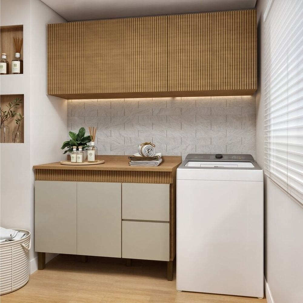 Lavanderia Modulada Balcão e 2 Armários Aéreos com Portas Frisado Dakota Cinamomo/Off White