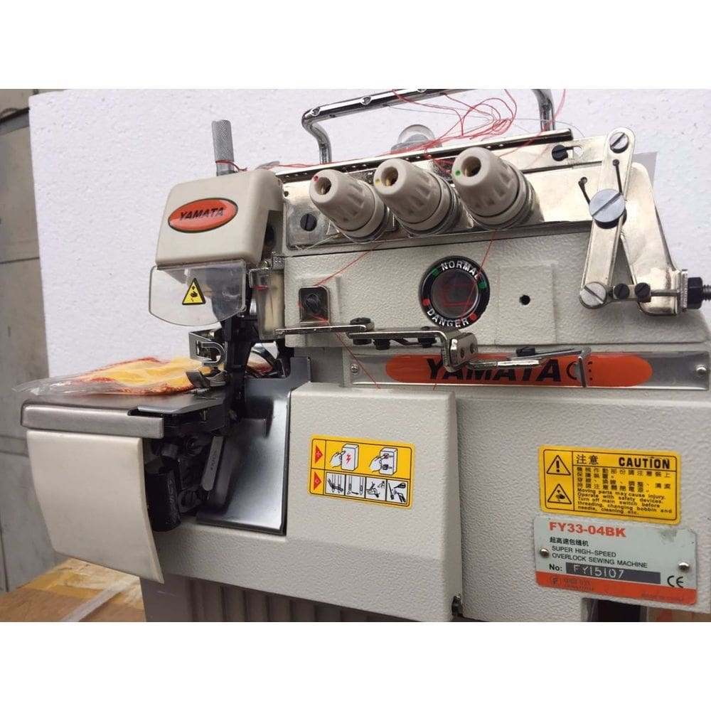 Overlock C/ Correntinha( Bk) Yamata + Led