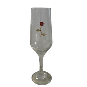 Taça Pomba Gira Rosa Vermelha Champagne Buffet Nadir 186 ml