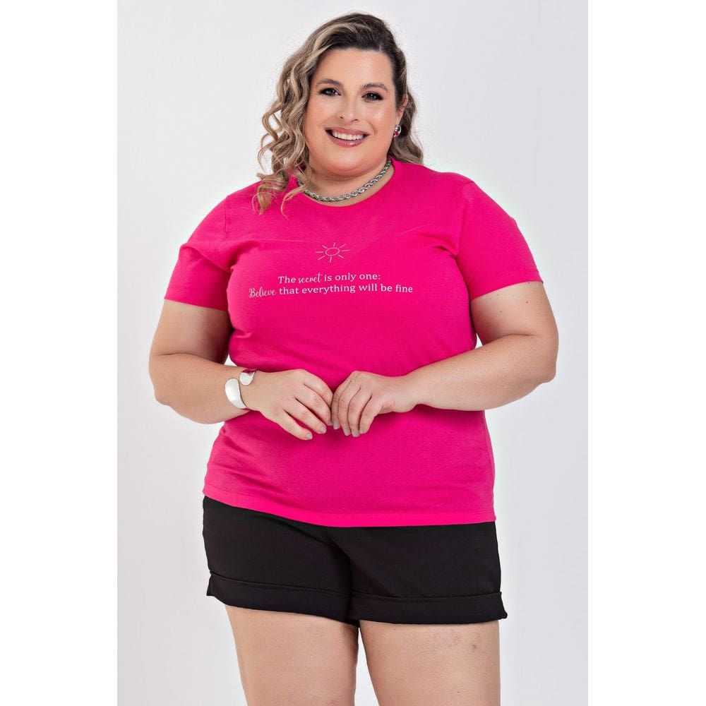 T-shirt Feminina Plus Size Malha Algodão Estampada "THE SECRET IS ONLY ONE" - Serena