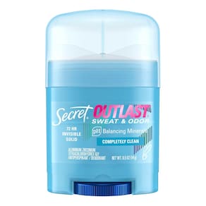 Desodorante Antitranspirante Secret  para Mulheres Solido OutLast 14g - Completamente limpo