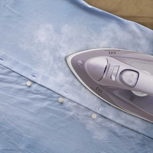 imagem-Ferro de Passar a Vapor e a Seco Electrolux Experience PowerVapour ESI50