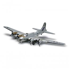 Revell 1:48 Boeing B17-g Flying Fortress Bomber Aircraft Kit