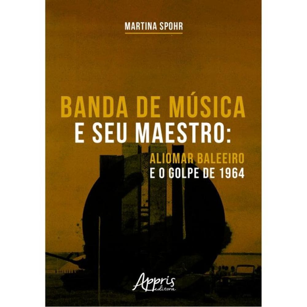 Banda De Música E Seu Maestro