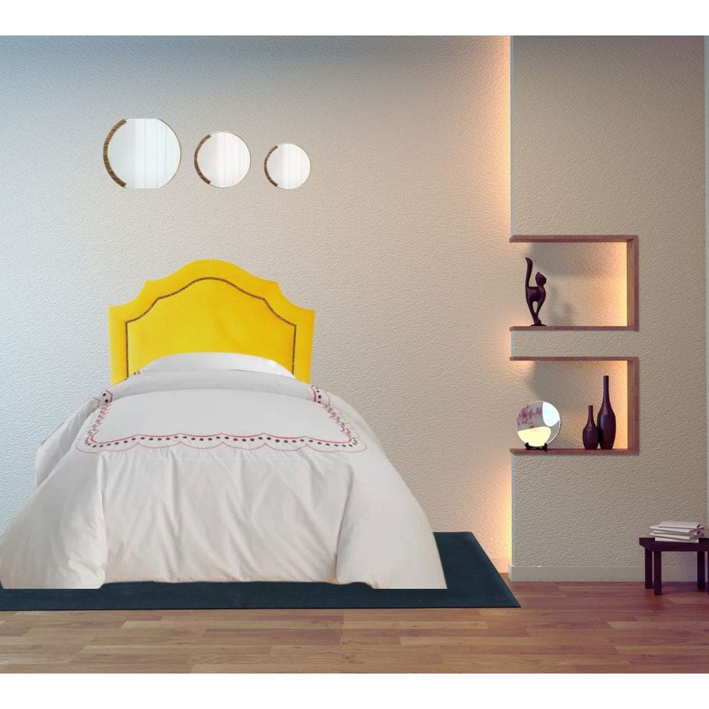 Cabeceira Provençal Solteiro com Tachas em Veludo Amarelo