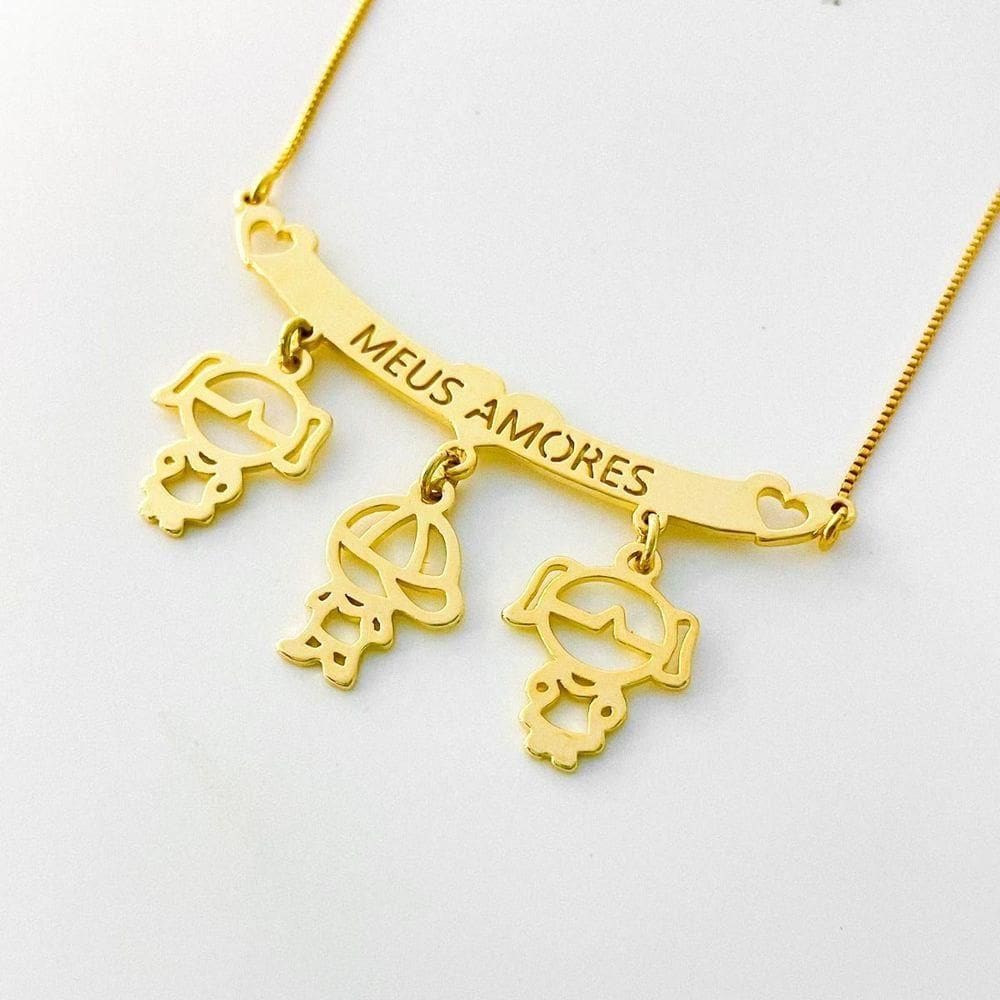 Colar Filhos Meus Amores Banhados A Ouro 18k - Duas Meninas E Um Menino