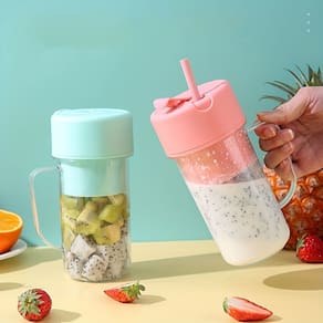Mini Liquidificador Portátil Para Shake Whey Vitamina Squeeze Fitness Wincy