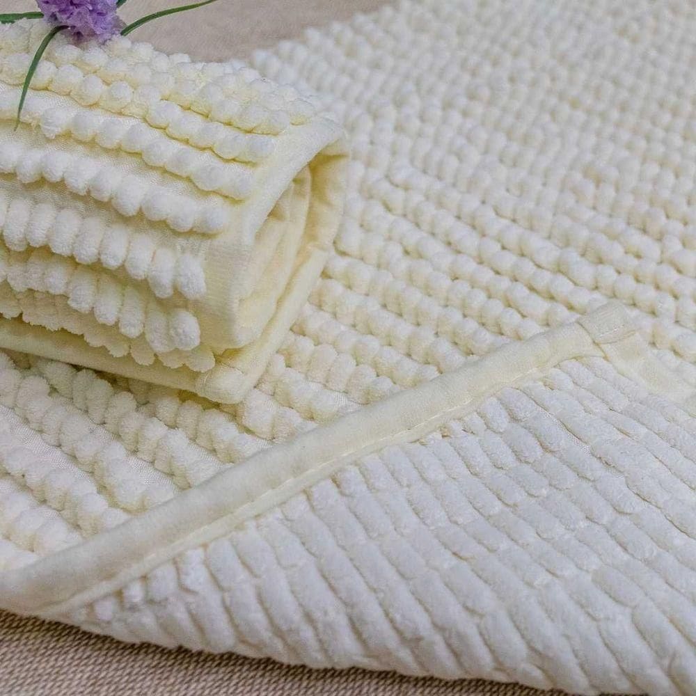 Tapete Para Banheiro Bolinha Soft Creme