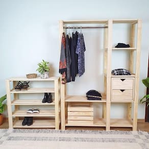 Guarda-roupa Closet Caruaru 180x125x33 Em Madeira De Pinus Cor Natural