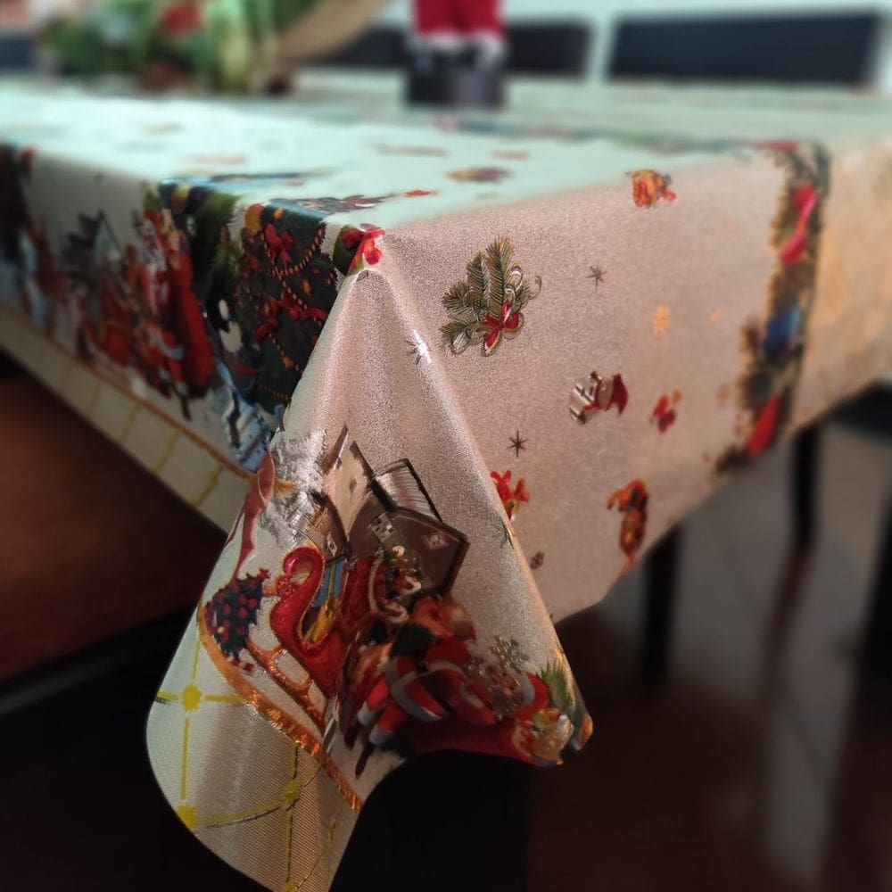 Toalha de Mesa Retangular 140x220 Natal Papai Noel Plastico PVC