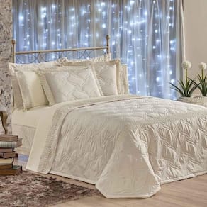 Kit Cobre Leito Colcha Serene Queen 7 Peças Micropercal 200 Fios Guipir Bordado Suave - Bege