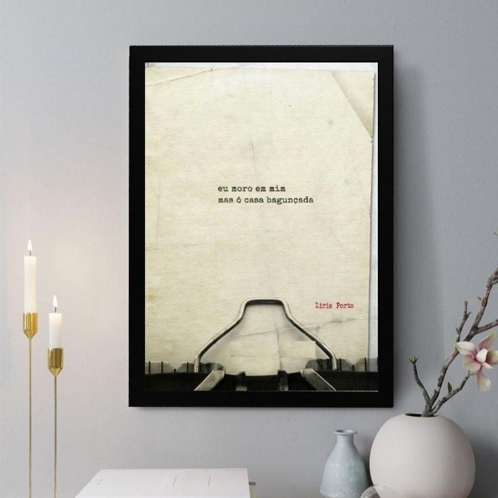 Quadro Decorativo Eu Moro Em Mim 33X24Cm - Com Vidro