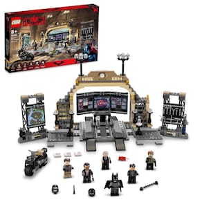 Kit de construção LEGO DC Batman Batcave: The Riddler Face-Off 76