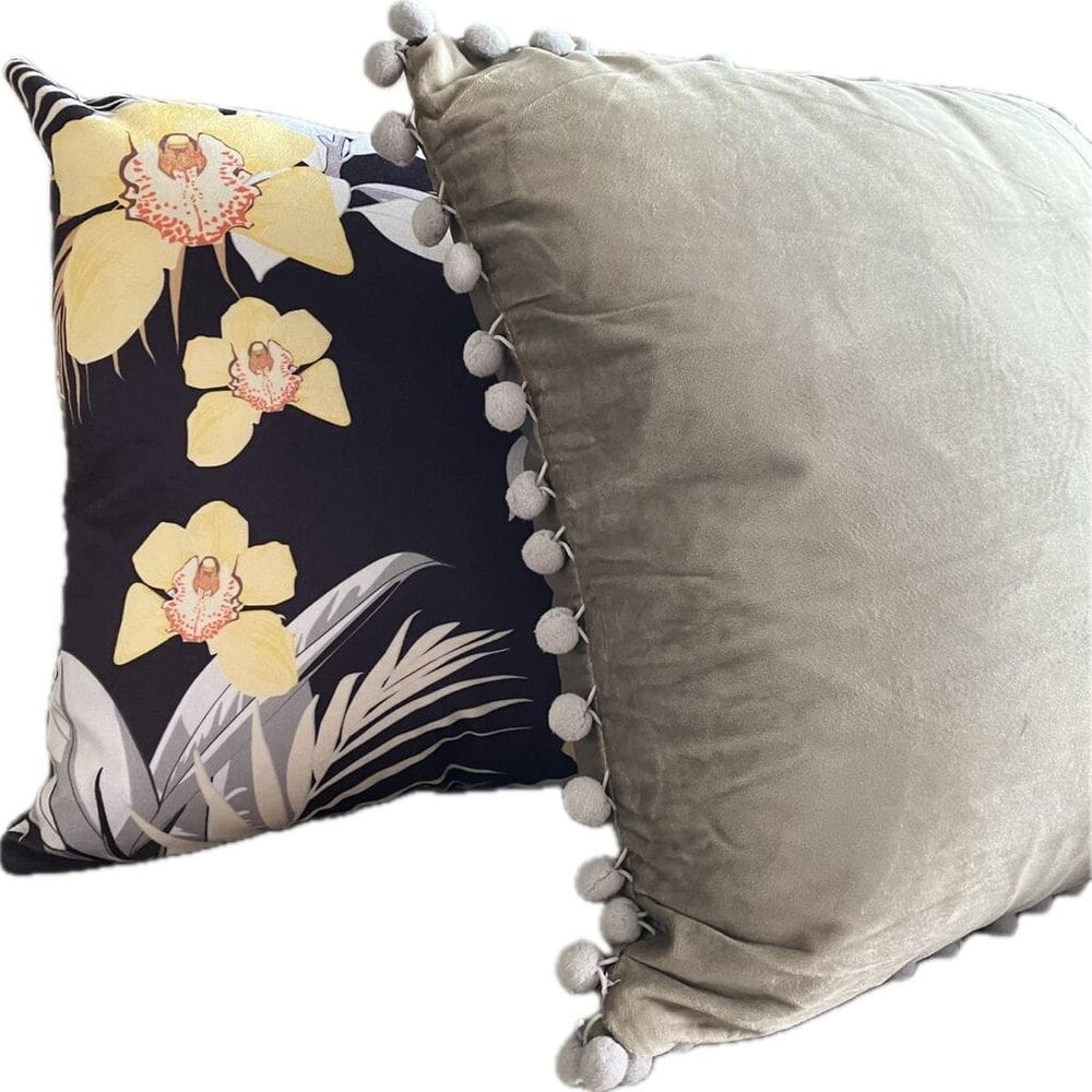 Kit 2 Capas de Almofadas Cinza  e Estampada