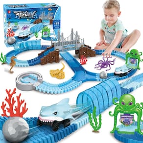 Track Toy VATOS Shark Race Car com 183 unidades para crianças de 3 a 9 anos