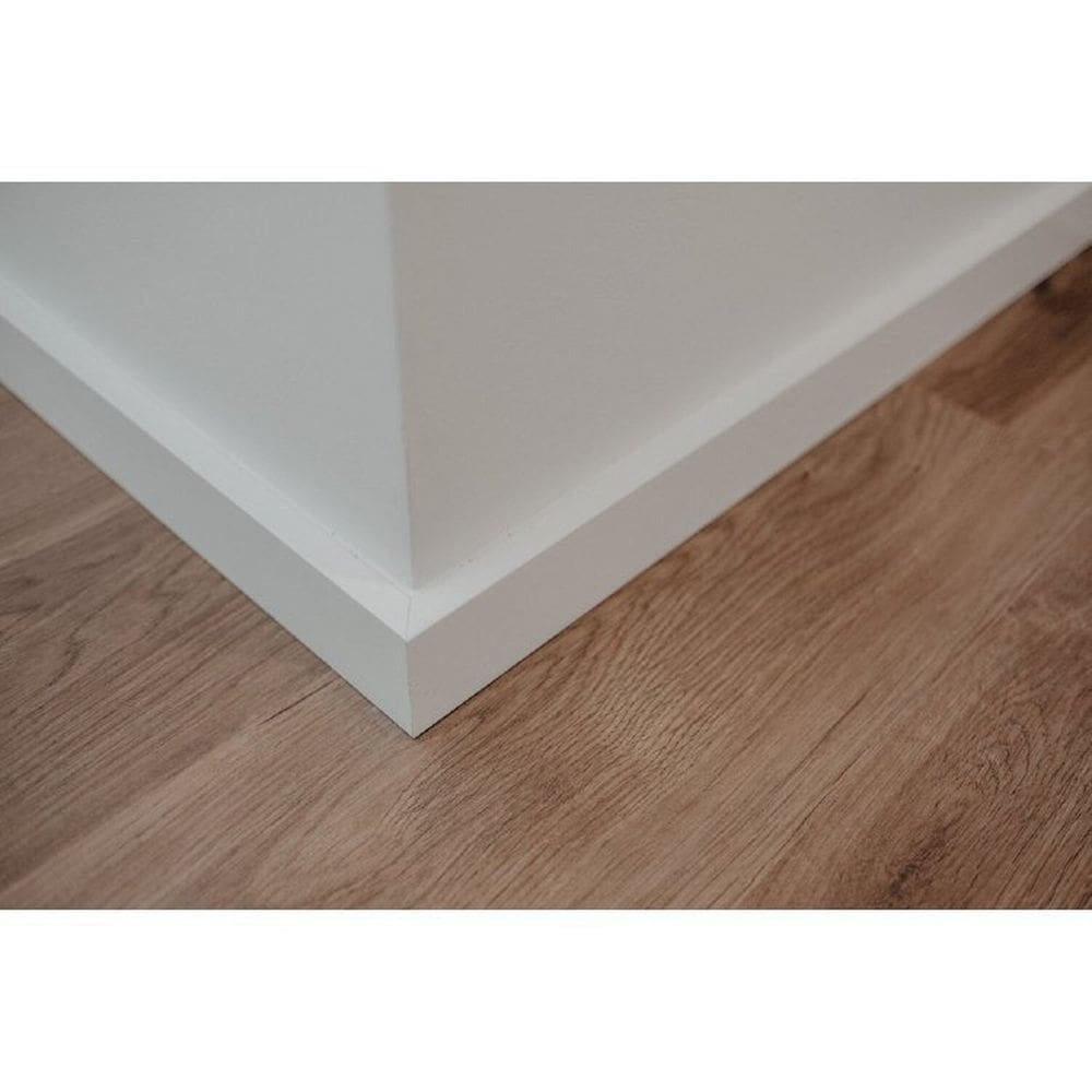 Kit com 3 Barras Rodapé de Mdf 7cm X 15mm X 1.85m Revestido Liso 5,55m Branco