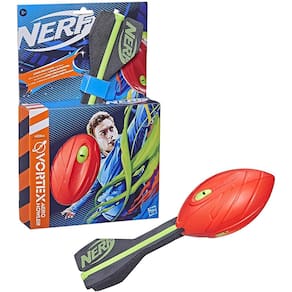 Toy Nerf Vortex Aero Howler lançando futebol para crianças