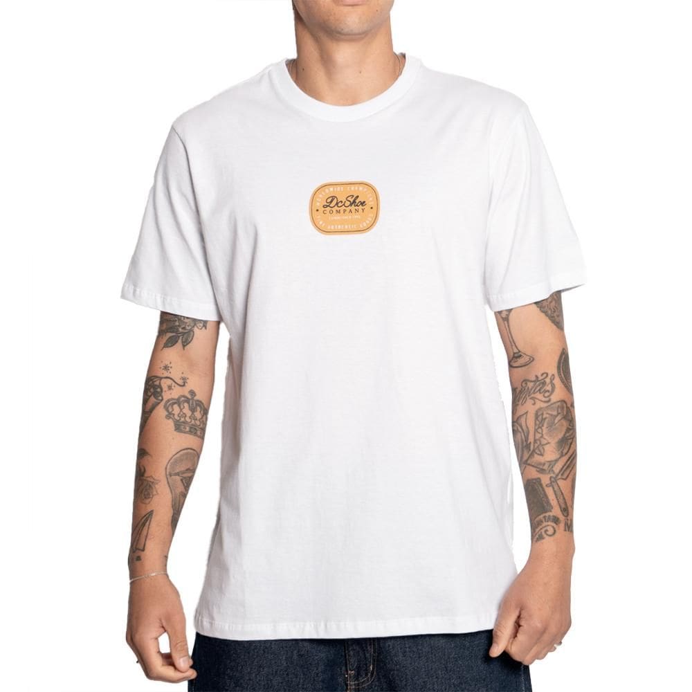 Camiseta DC Shoes Label It SM25 Masculina Branco