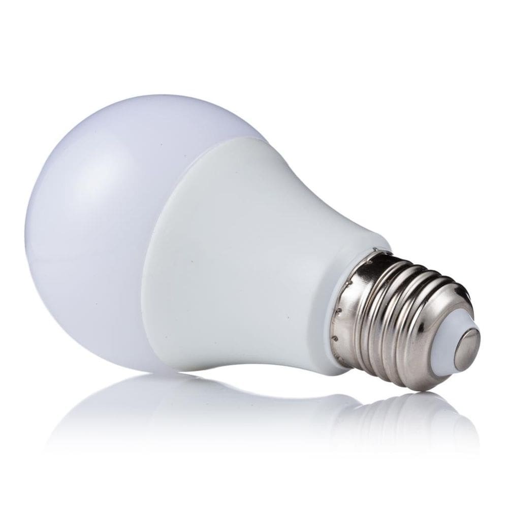Lâmpada LED Bulbo A60 9W 810 Lúmens