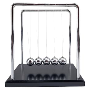 Pêndulo De Newton Com Estrutura Metal Cromado Base Madeira