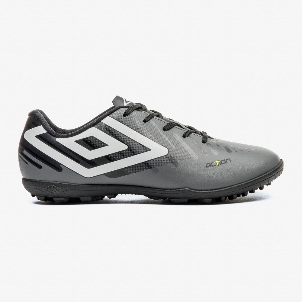 Chuteira Society Umbro Action Cinza