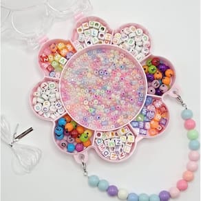 Kit de Miçangas Pingentes Letras Coloridas Para Montar Pulseiras Com Estojo de Flor