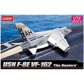 Academy Usn F-8e Vf-162 The Hunters 1-72 - Kit de Modelo