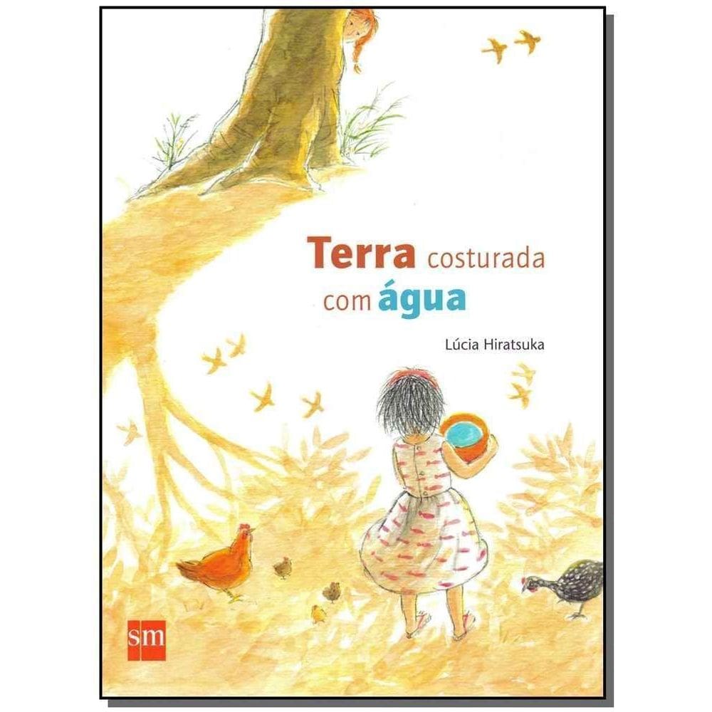 Terra Costurada Com Água