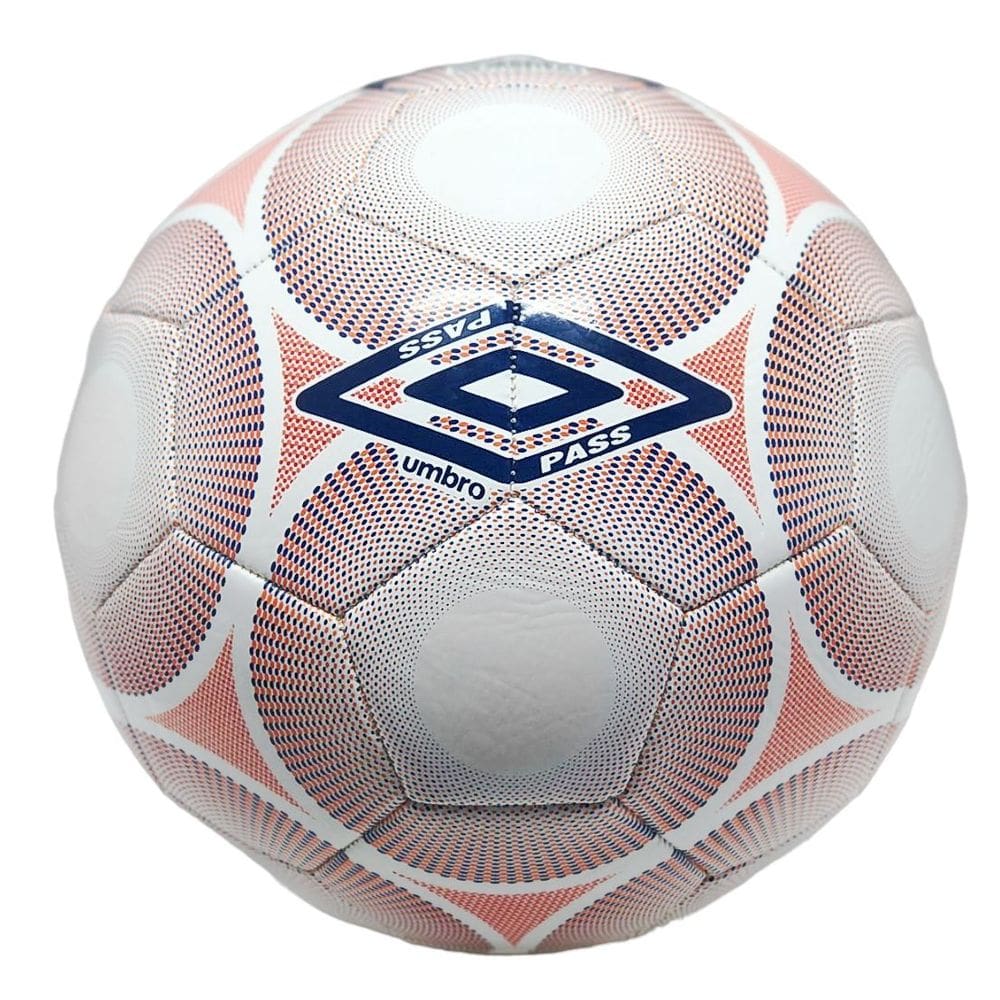 Bola Campo Umbro Pass