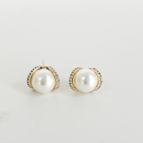 Brinco Luxo Pérola Sintetica Banhado A Ouro 18k