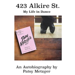 Livro My Life in Dance, publicado de forma independente