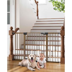Baby Gate Cumbor Wide 75,4-137,7 cm para escadas com fechamento automático