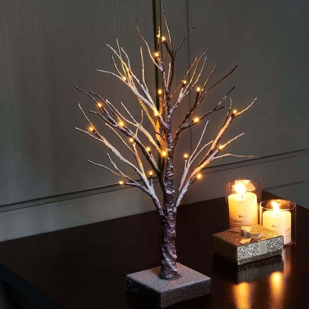 Árvore de Natal Fudios iluminada com neve empoeirada 45 cm com temporizador 24 LED