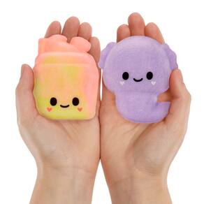 Brinquedo de pelúcia Fluffie Stuffiez Shake & Axolotl Minis com bolsa 4+