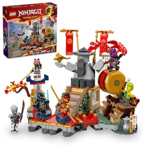 Conjunto de brinquedos LEGO NINJAGO Tournament Battle Arena 71818 com 6 minifiguras