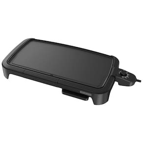 Grelha elétrica de tamanho familiar com bandeja de aquecimento e bandeja coletora, BLACKDECKER GD2051B, Preto