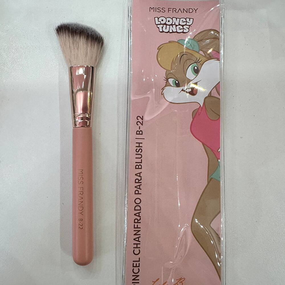 Pincel Chanfrado Para Blush Lola Bunny - Miss Frandy