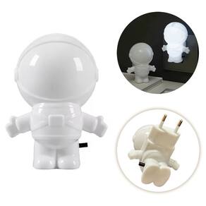 Abajur de Tomada Luminária Astronauta Luz Noturna Led Bivolt