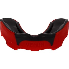 Protetor bucal Venum Predator vermelho/preto