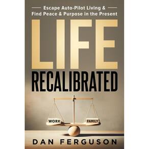 Livro Life Recalibrated: Escape Auto-Pilot Living & Find Peac
