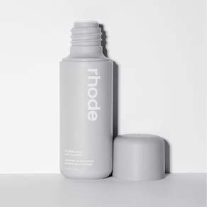 Leite vitrificado Rhode By Hailey Bieber 140 ml/4,7 fl oz branco
