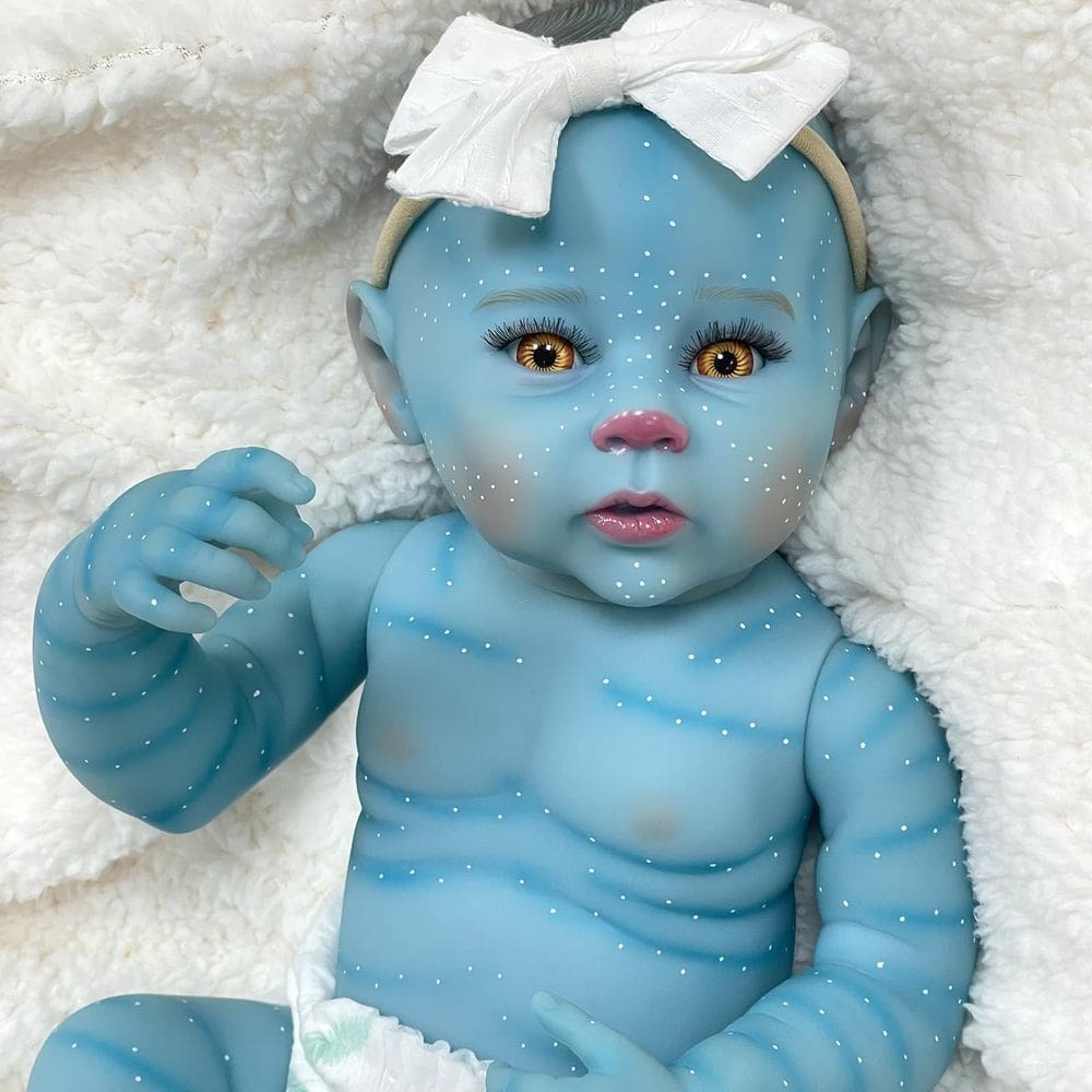 Boneca Reborn JOYARR 50 cm com pele azul, olhos castanhos realistas