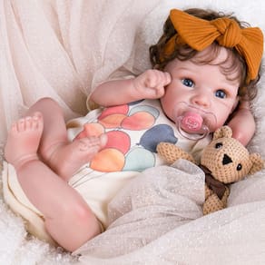 Boneca Reborn Baby Doll Aori Lifelike Realistic 50cm Girl com caixa de presente